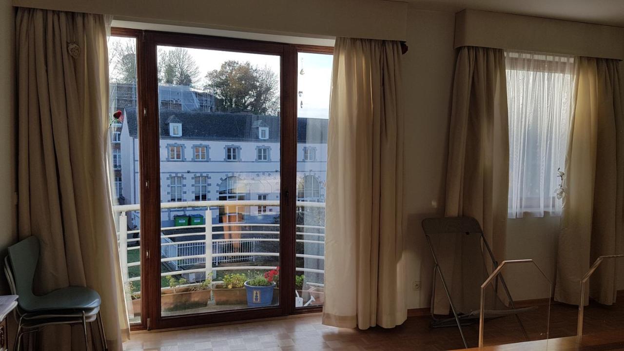 Logement Dans Le Coeur Historique De Mons Luaran gambar